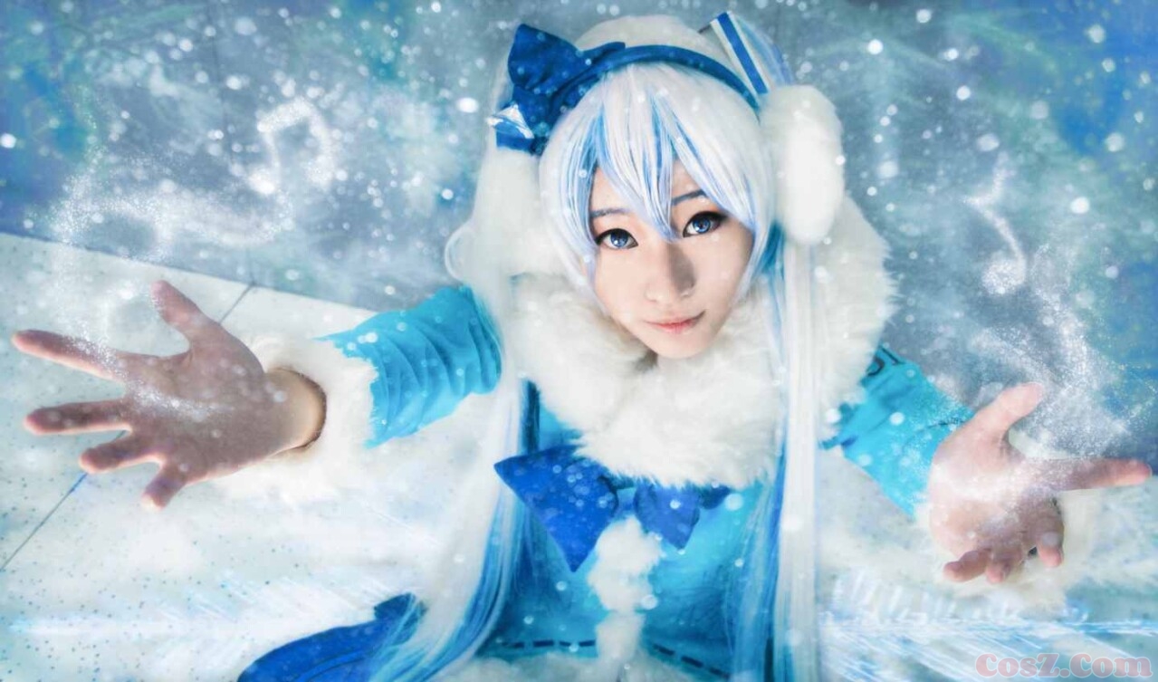 Vocaloid 雪初音未来miku雪域套装靴子好看么！