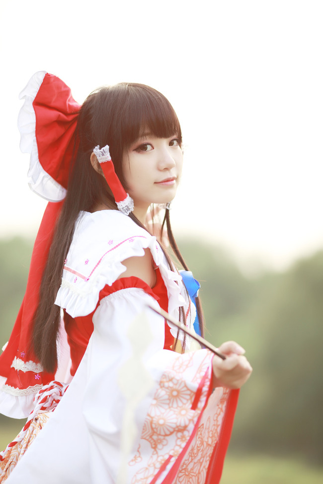 [cosplay] 樂園の巫女 博麗 靈夢 [二次元cos]