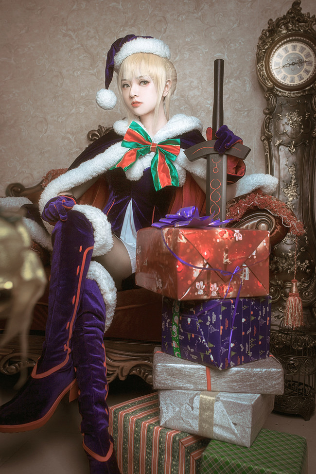 [cosplay]Fate/GrandOrder 圣诞阿尔托利亚[二次元cos]