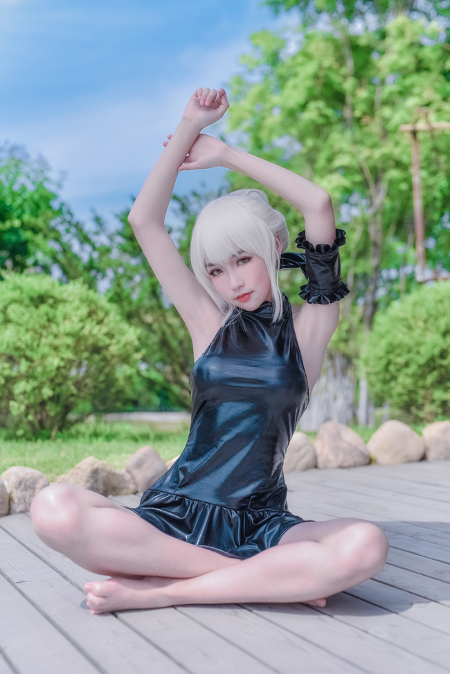 [cosplay]黑saber死库水[二次元cos]